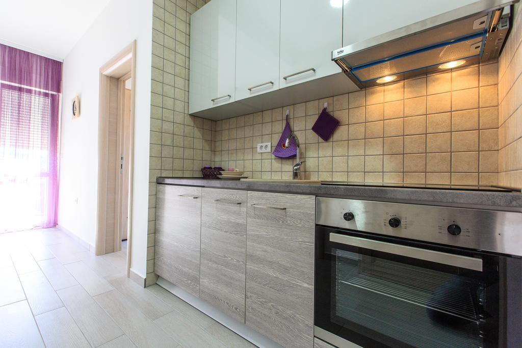 Apartments Aleksic บาร์ ภายนอก รูปภาพ